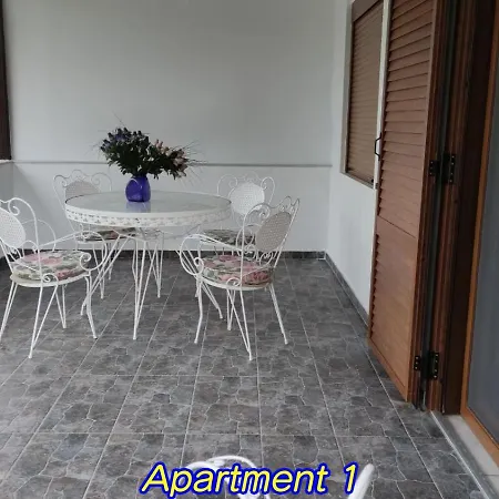 Keti'S Apartments Nea Moudania Extérieur photo